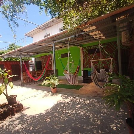 Kawoq Hostel Сан-Ігнасіо Екстер'єр фото