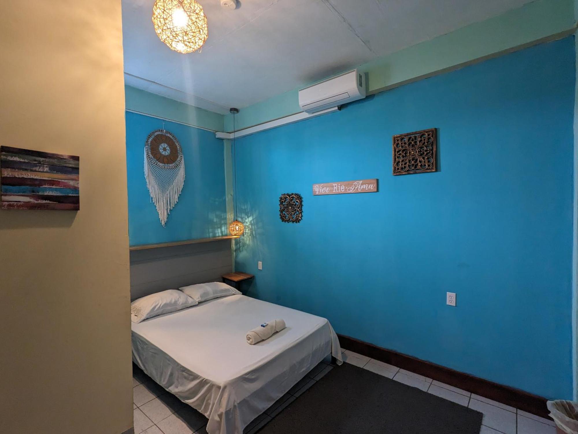Kawoq Hostel Сан-Ігнасіо Екстер'єр фото