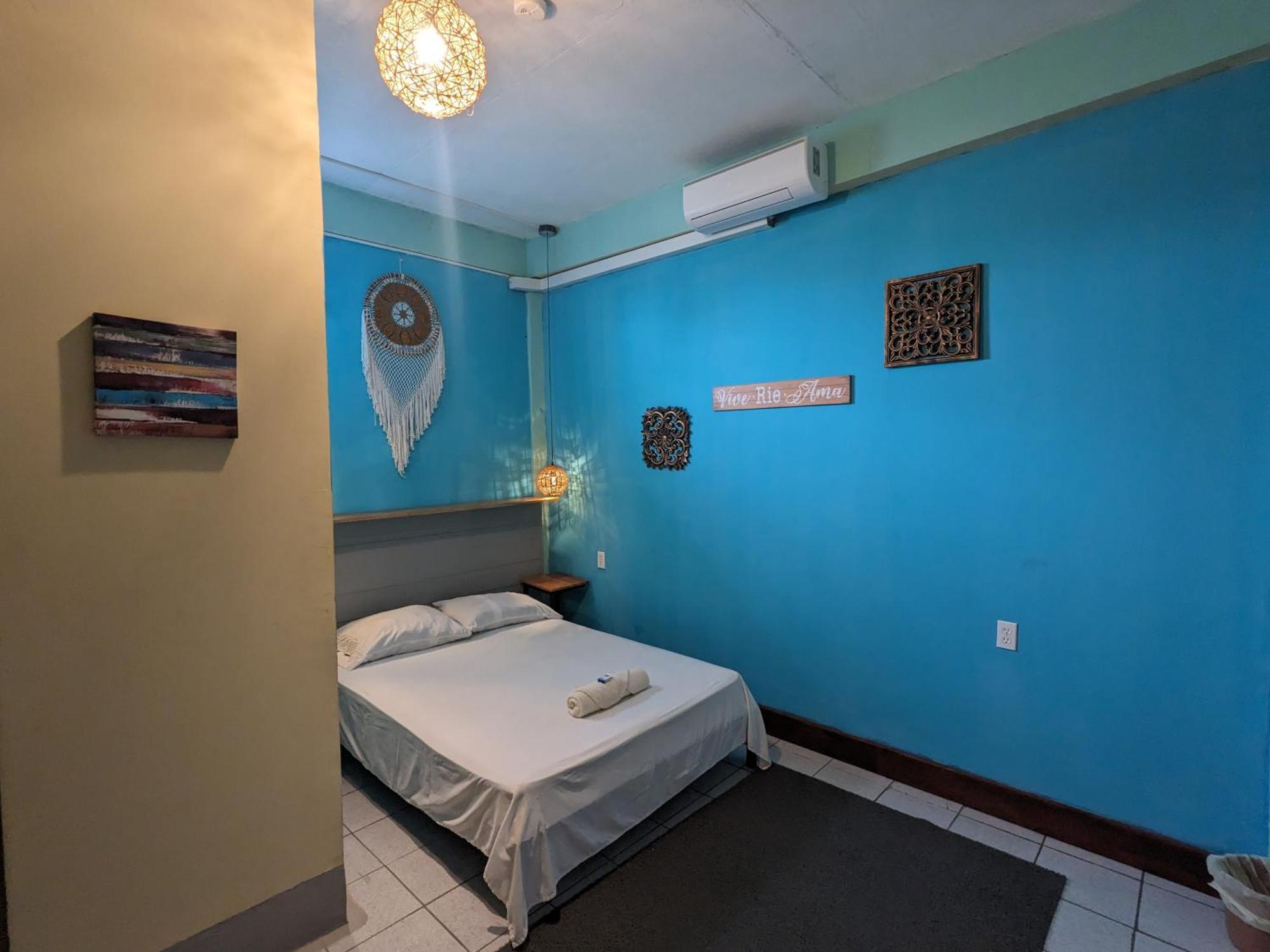 Kawoq Hostel Сан-Ігнасіо Екстер'єр фото